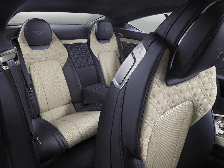 Интерьер Bentley Continental GT 2018 года  (WW) (фото 24 из 90)